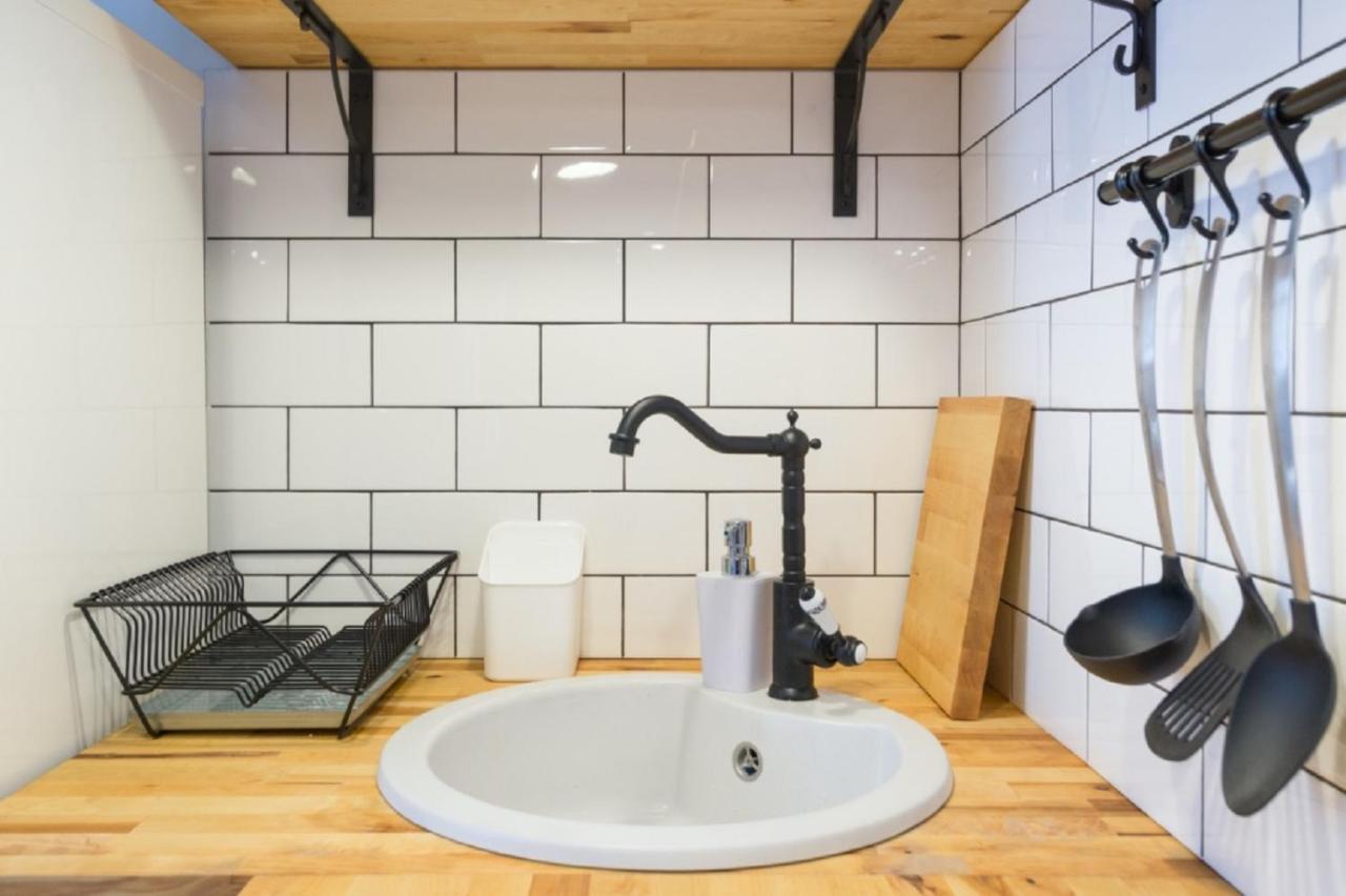 Discover Krakow Apartments - 3 Rakowicka St - Amazing Loft Near Main Station - Netflix 외부 사진
