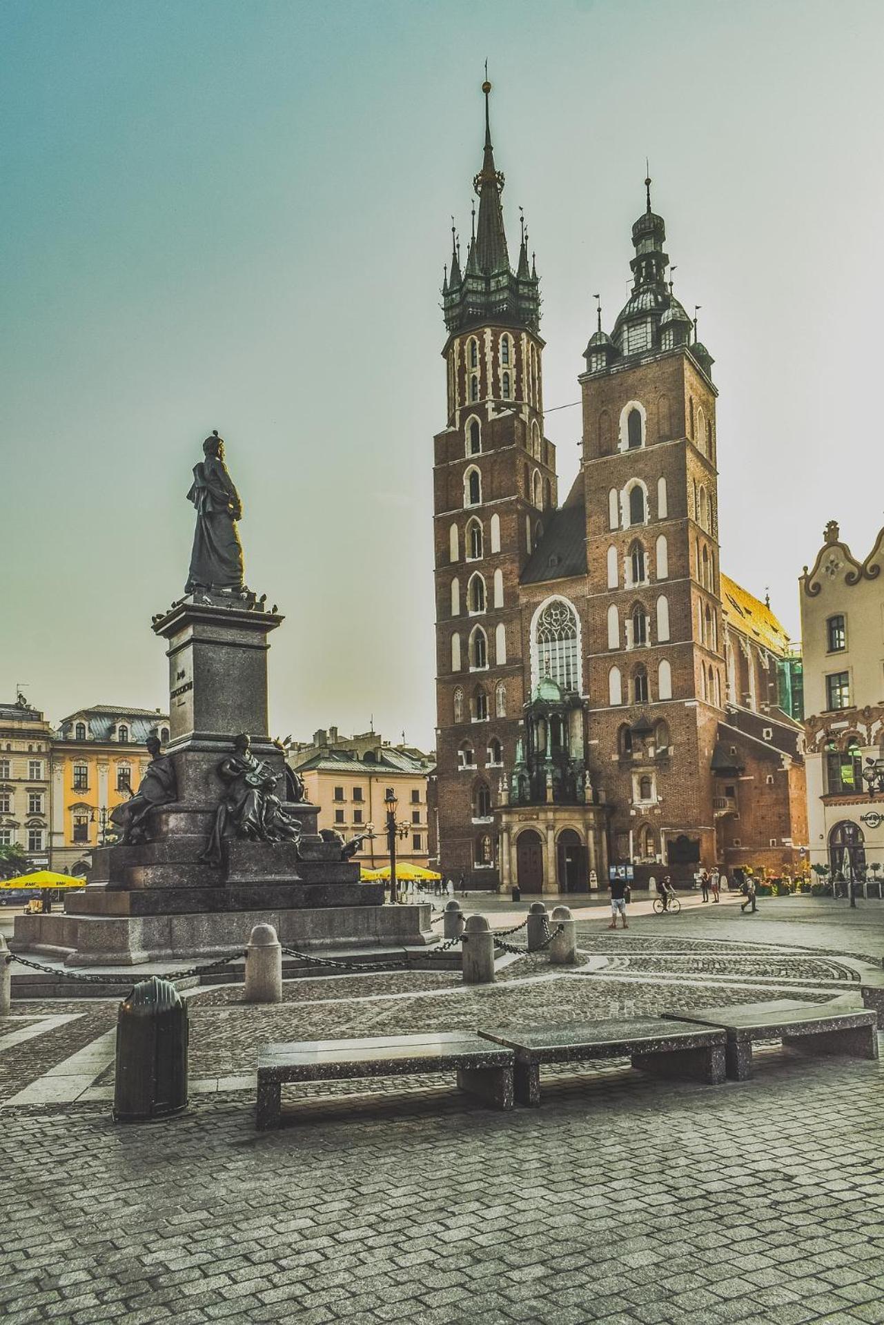 Discover Krakow Apartments - 3 Rakowicka St - Amazing Loft Near Main Station - Netflix 외부 사진
